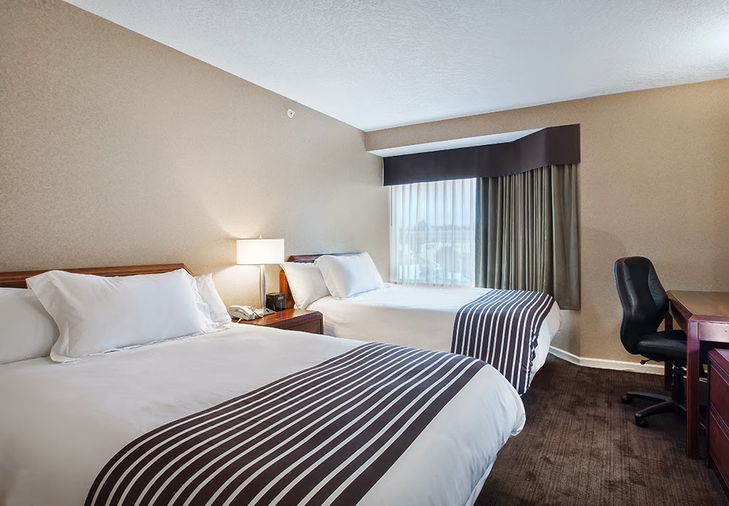 Sandman Hotel Victoria | 2852 Douglas St, Victoria, BC V8T 4M5, Canada | Phone: (250) 388-0788