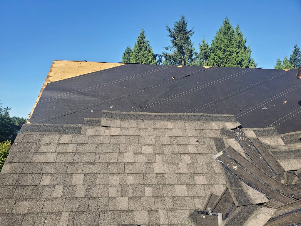 Mills Roofing | 918 164 St, White Rock, BC V4A 4Y5, Canada | Phone: (778) 387-9899