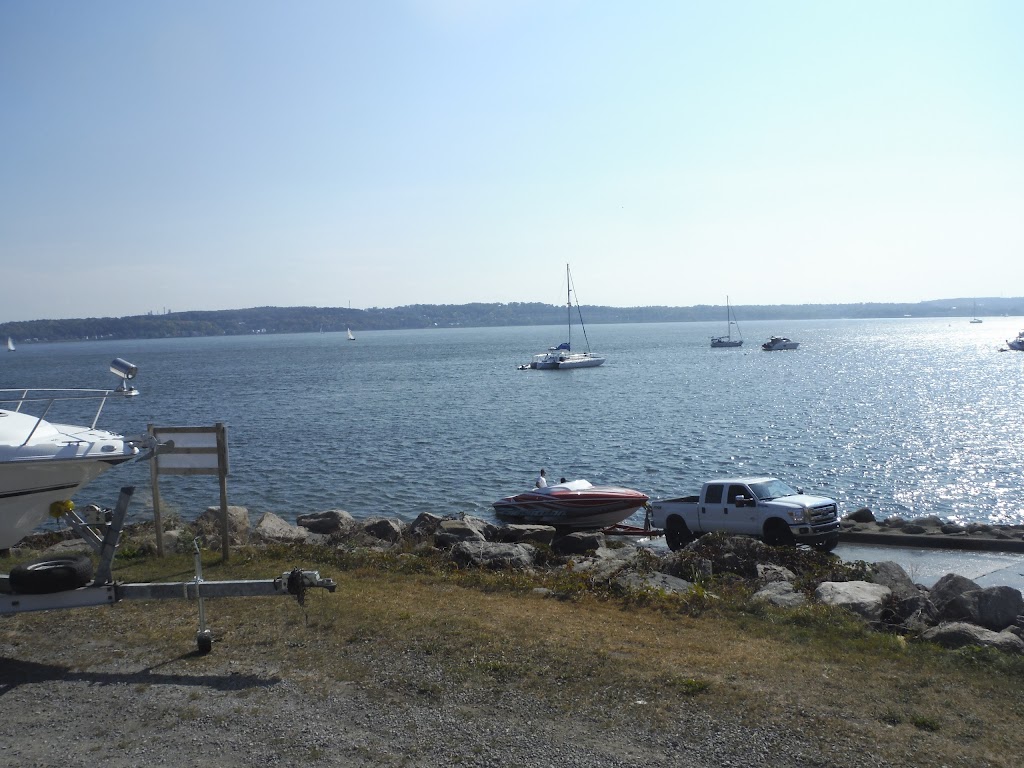 water ramp Anse au Foulon | Rue de lAnse au Foulon, Québec, QC G1K 4J9, Canada | Phone: (418) 686-2697