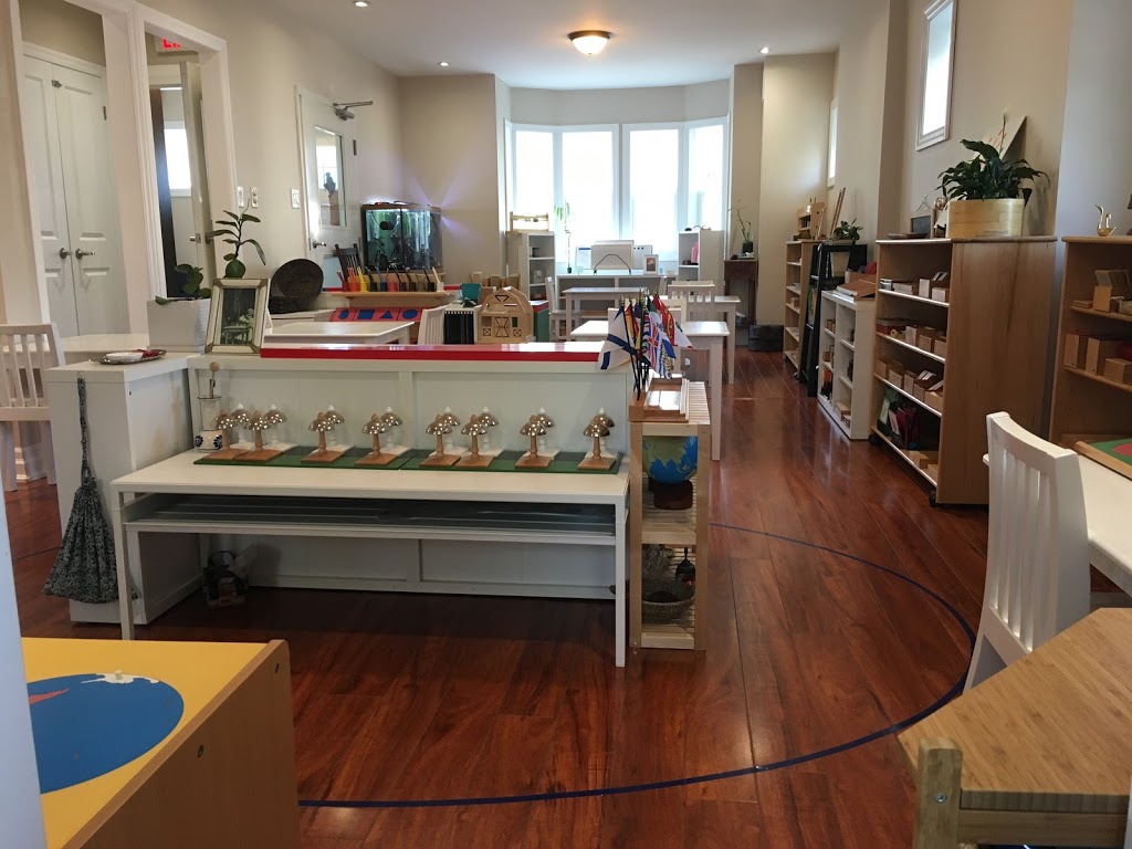 La Villa Montessori School | 1261 Southdown Rd, Mississauga, ON L5J 2Y9, Canada | Phone: (905) 822-2223