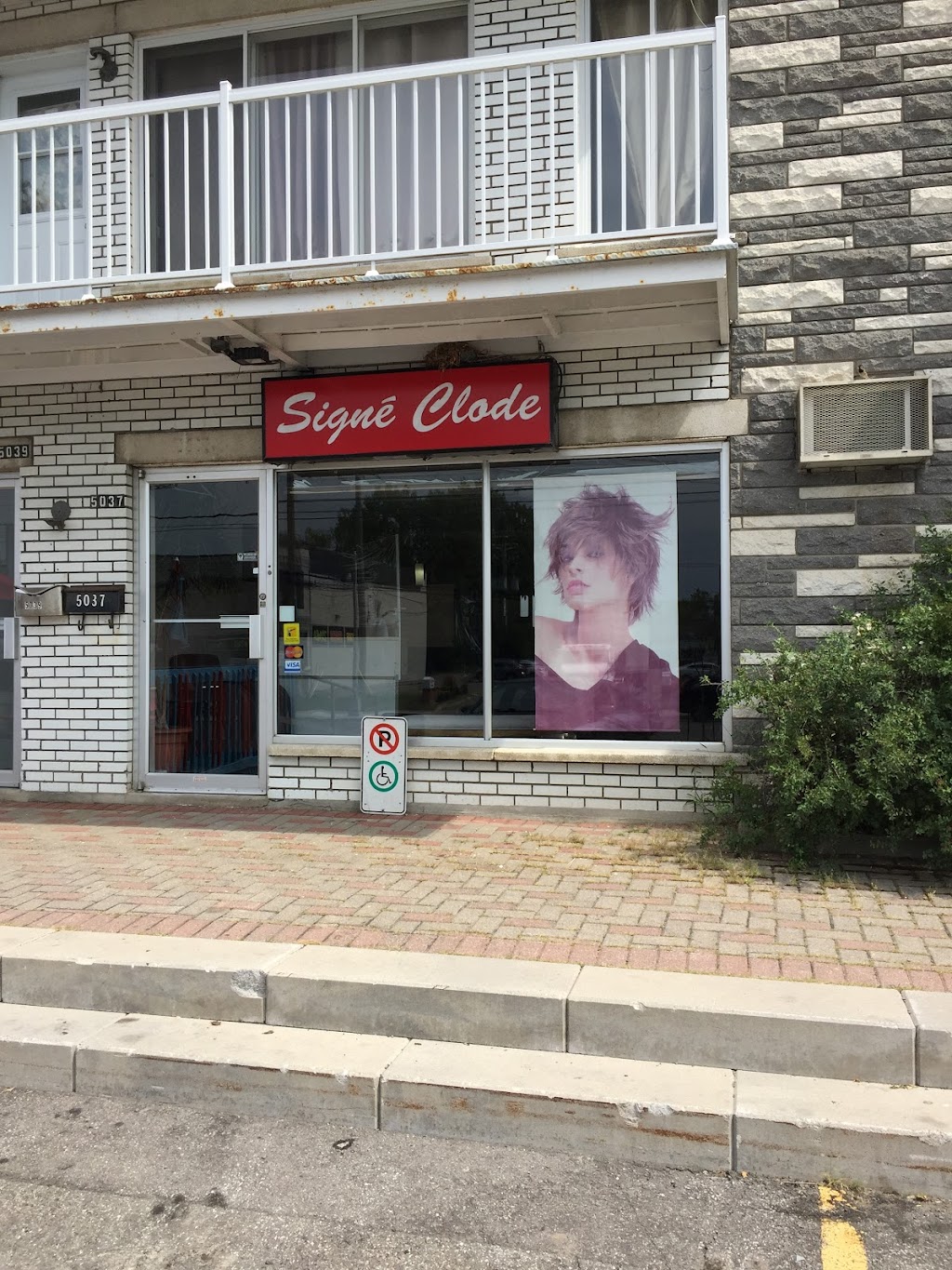 Salon Signé Clode | 5037 Boulevard des Laurentides, Laval, QC H7K 2J7, Canada | Phone: (450) 625-4577