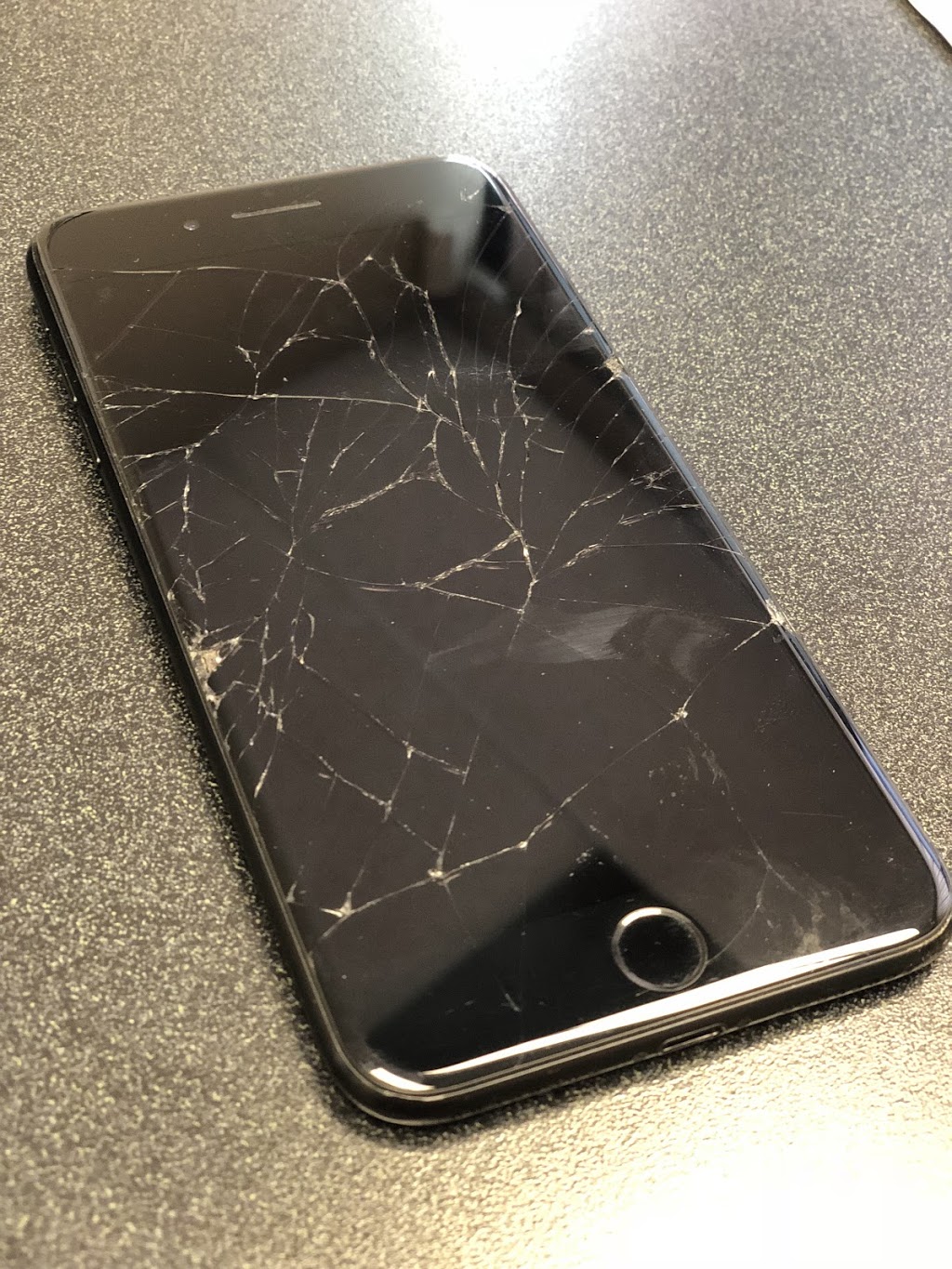 Fraser Valley iPhone Repair | 7709 Alpine Pl, Mission, BC V2V 4T3, Canada | Phone: (604) 809-5169