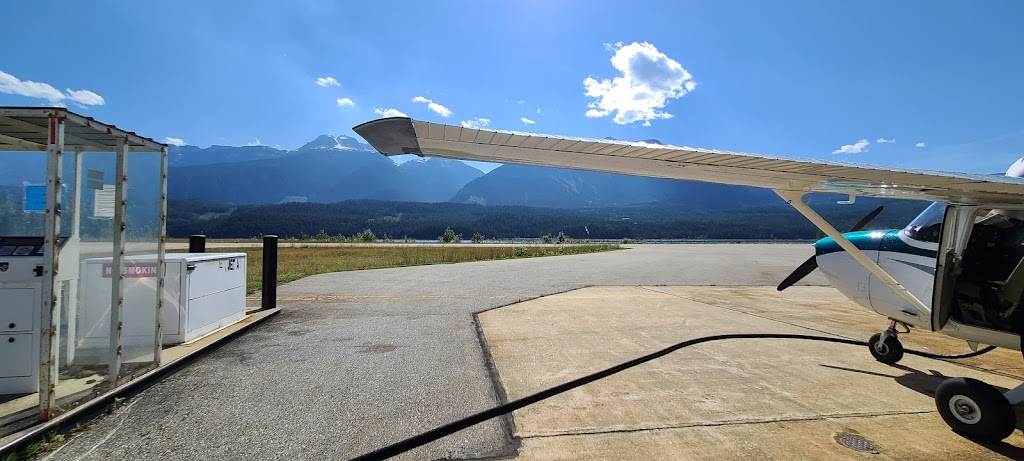 Revelstoke Airport (YRV) | 2913 Airport Way, Revelstoke, BC V0E 2S1, Canada | Phone: (250) 837-7007