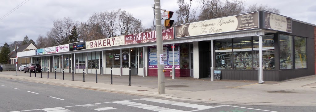 Marius Bakery | 317 Burnhamthorpe Rd, Etobicoke, ON M9B 2A2, Canada | Phone: (416) 269-6176