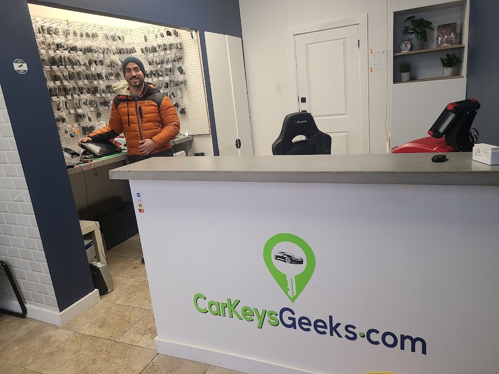 Car Keys Geeks | 737 Hamilton Rd Unit 2, London, ON N5Z 1T8, Canada | Phone: (519) 697-0329