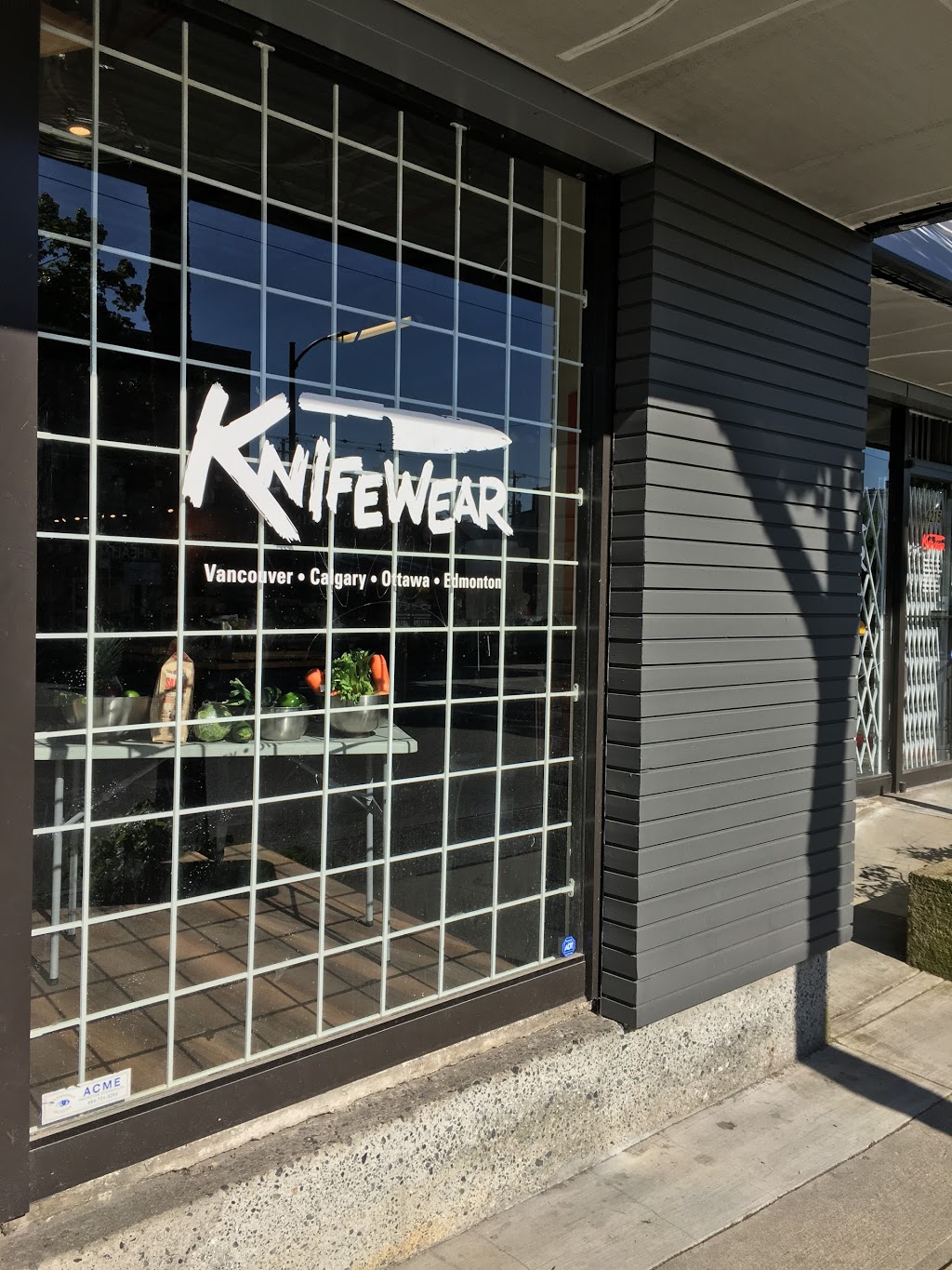 Knifewear Vancouver | 4215 Main St, Vancouver, BC V5V 3P8, Canada | Phone: (604) 215-1033