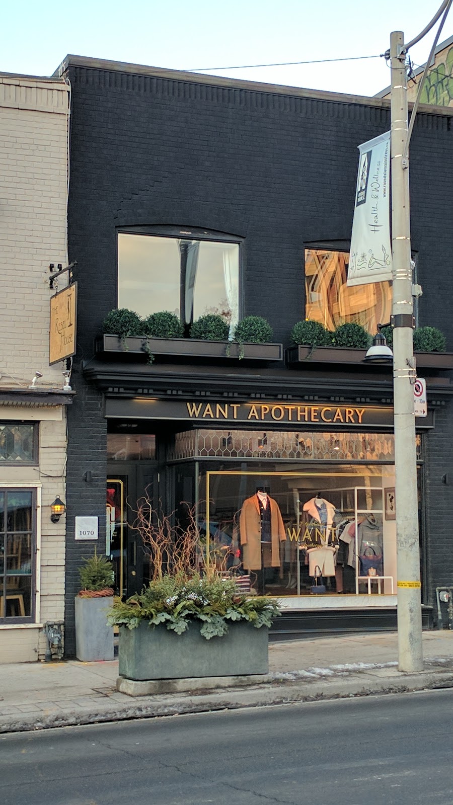 WANT Apothecary, Rosedale | 1070 Yonge St, Toronto, ON M4W 3V7, Canada | Phone: (416) 924-8080