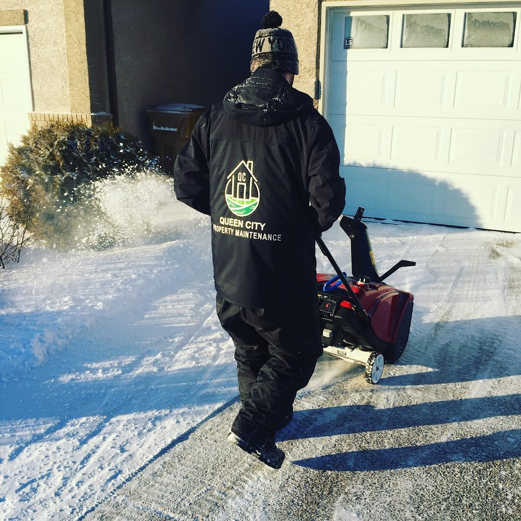 Queen City Property maintenance | 5660 Rannock Ave, Winnipeg, MB R3R 0N4, Canada | Phone: (431) 996-9494