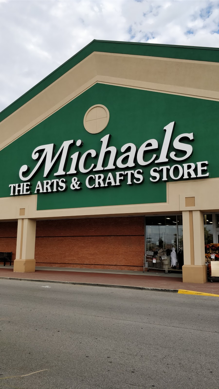 Michaels | 5055 Transit Rd, Williamsville, NY 14221, USA | Phone: (716) 839-6132