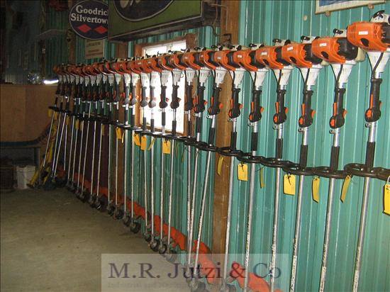 Jutzi Auctioneers MR & Co | 5100 Fountain St N, Breslau, ON N0B 1M0, Canada | Phone: (519) 648-2111