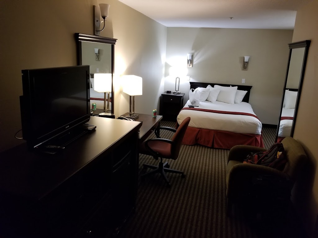 Abbotsford Hotel | 2073 Clearbrook Rd, Abbotsford, BC V2T 2X1, Canada | Phone: (604) 859-6211