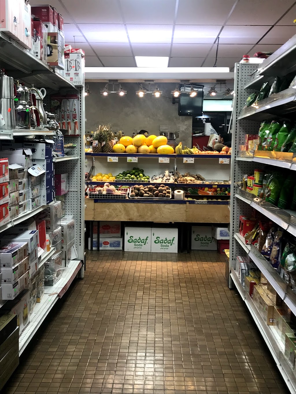 Parsian Fine Foods | 8129 Yonge St, Thornhill, ON L3T 2C6, Canada | Phone: (905) 709-1400