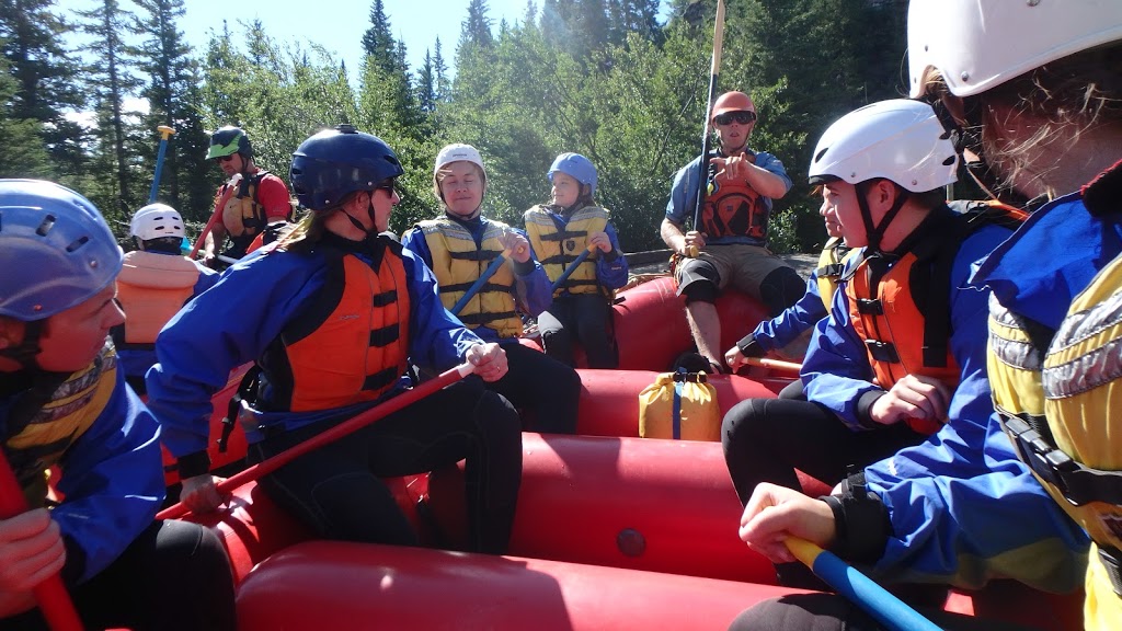 Canadian Rockies Rafting | Stoney 142, 143, 144, AB T0L, Canada | Phone: (403) 678-6635