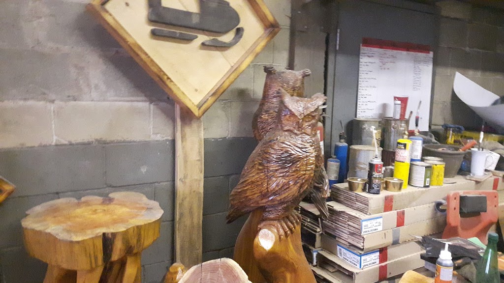 Fernie Log Carver | 1M1, Crowsnest Hwy, Fernie, BC V0B 1M1, Canada | Phone: (250) 423-0552