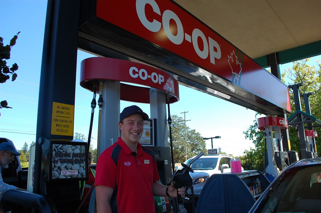 Peninsula Co-op Gas & Convenience Centre | 10930 W Saanich Rd, North Saanich, BC V8L 5R9, Canada | Phone: (250) 656-7811