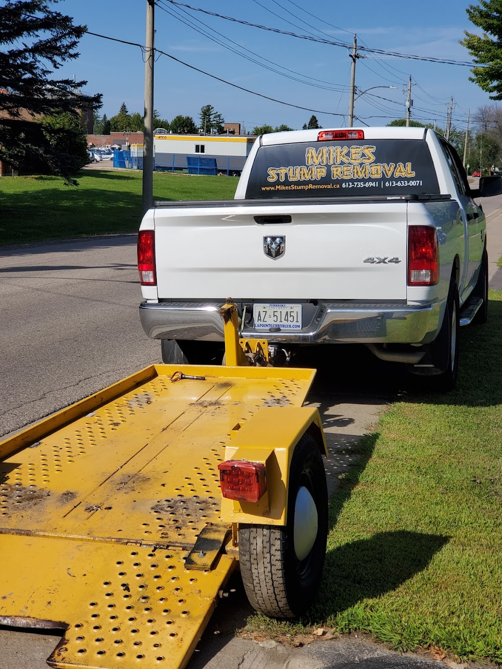 Mikes Tree & Stump Removal | 610 Elizabeth St, Pembroke, ON K8A 1X4, Canada | Phone: (613) 735-6941