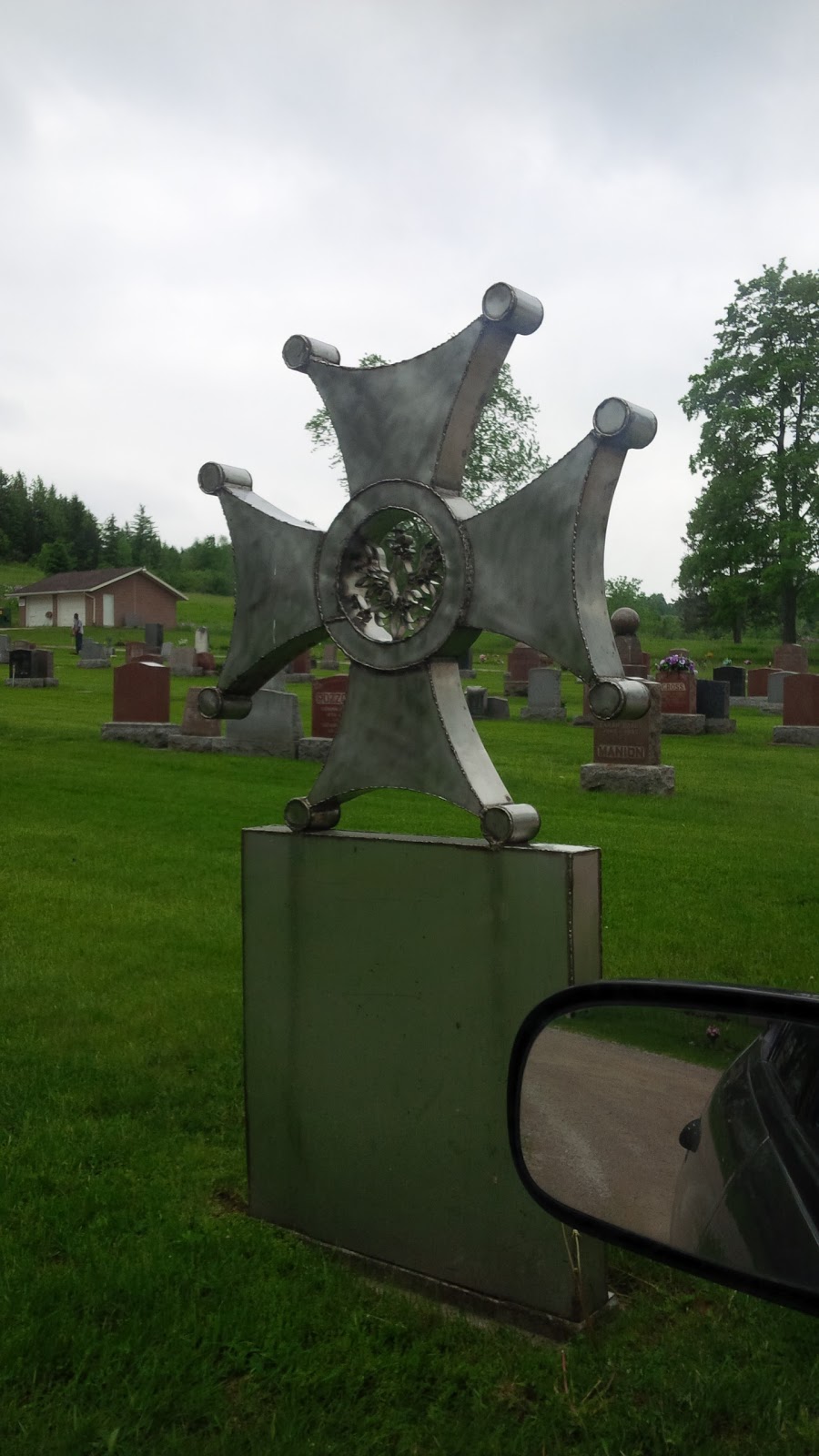 St. Marys Cemetery | 584872 Beachville Rd, Woodstock, ON N4S 7V6, Canada | Phone: (519) 539-0876