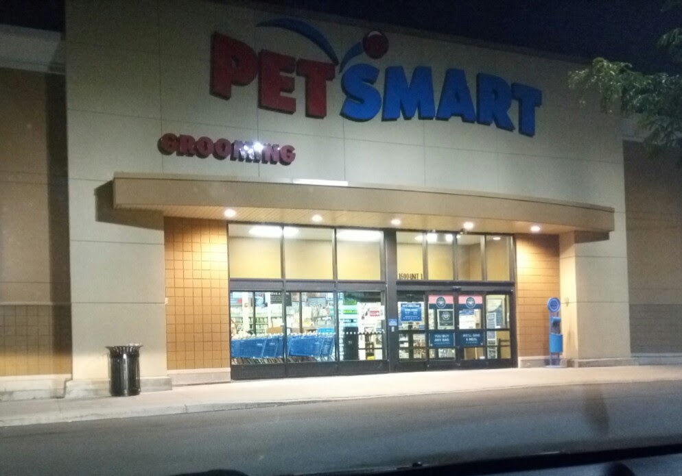 PetSmart | 1600 Heron Rd Unit 1, Ottawa, ON K1V 2P5, Canada | Phone: (613) 523-2819
