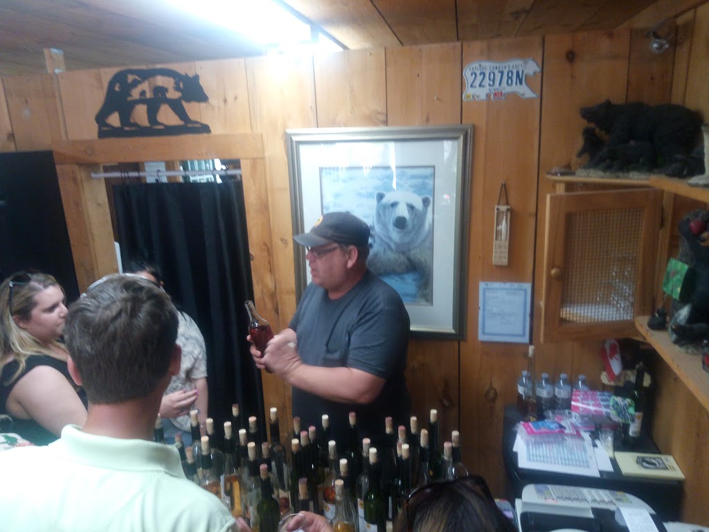 Black Bear Farms of Ontario Estate Winery Inc. | 1137 Essex County Rd 20, Kingsville, ON N9Y 2E6, Canada | Phone: (519) 733-6289