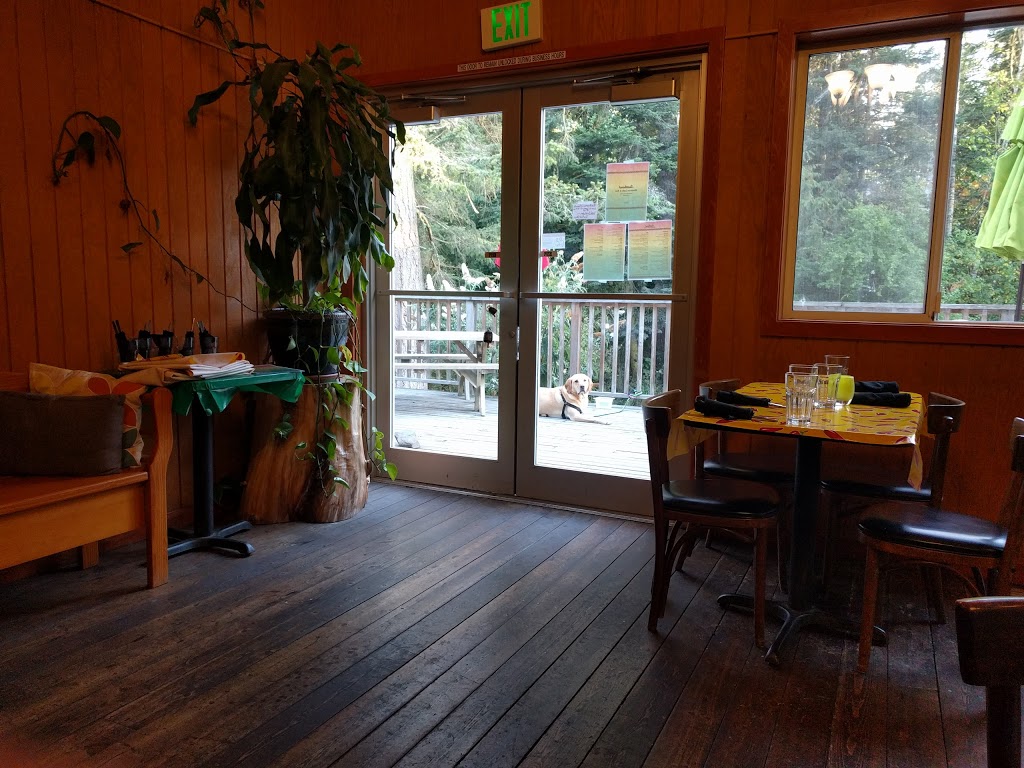 Southend General Store & Restaurant | 3024 Mud Bay Rd, Lopez Island, WA 98261, USA | Phone: (360) 468-2315