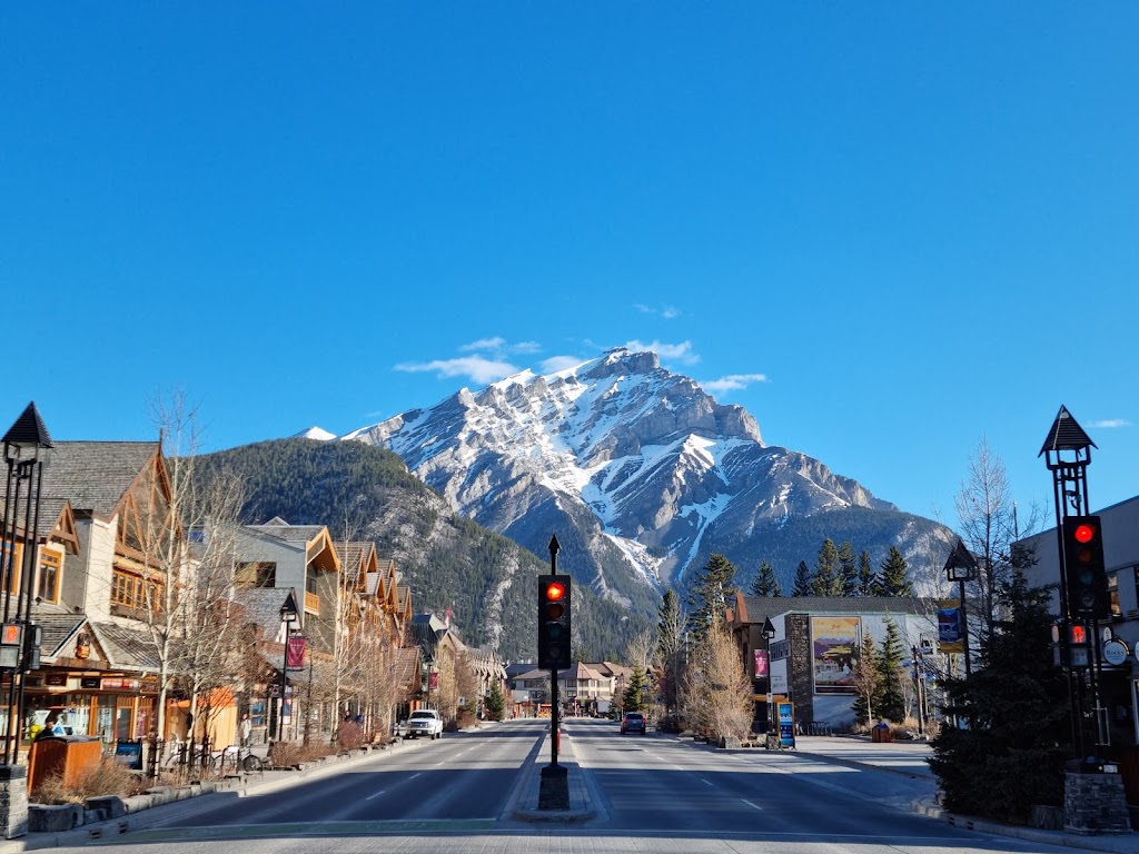 Mount Royal Hotel | 138 Banff Ave, Banff, AB T1L 1A7, Canada | Phone: (877) 862-2623