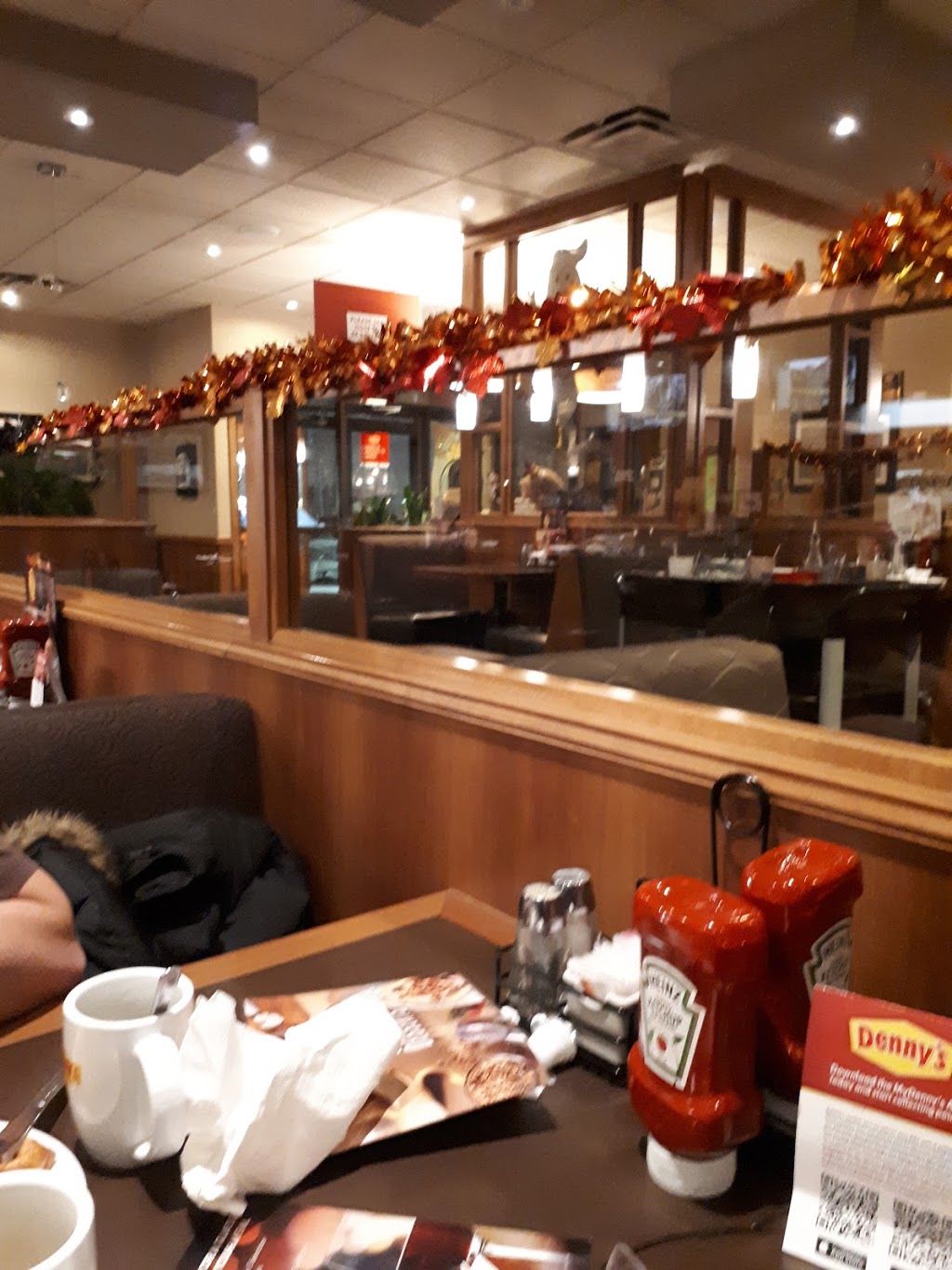 Dennys | 16806 118 Ave NW, Edmonton, AB T5V 1M8, Canada | Phone: (780) 452-2530