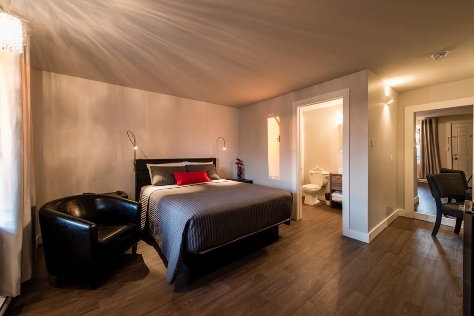 Auberge Amérilys | 165 Rue Fraser, Rivière-du-Loup, QC G5R 1E2, Canada | Phone: (418) 867-2881