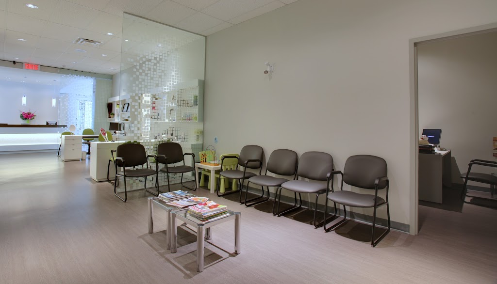 Centre D’Optométrie de L’Estrie - OPTOPLUS | 2275 Rue King Ouest, Sherbrooke, QC J1J 2G2, Canada | Phone: (819) 564-2255