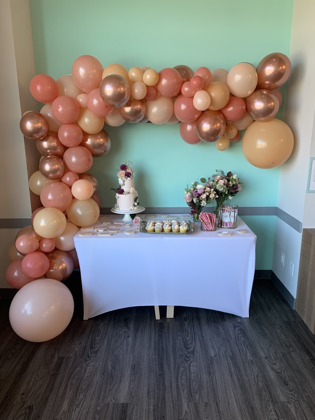 Pom Pom Play Café | 3707 8 Ave SW, Edmonton, AB T6X 2E9, Canada | Phone: (780) 220-7855