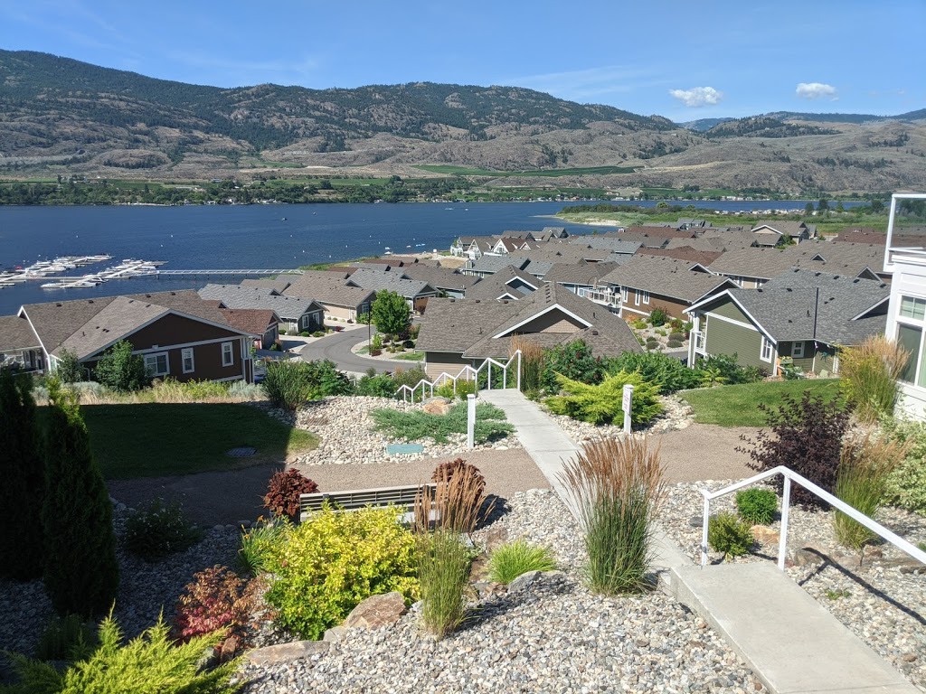 Osoyoos Cottages (The Cottages on Osoyoos Lake) | 2450 Radio Tower Rd, Oliver, BC V0H 1T0, Canada | Phone: (855) 742-5555