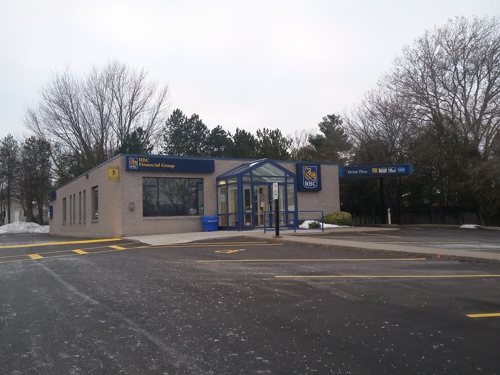 RBC Royal Bank | 33-35 Hwy 20 E, Fonthill, ON L0S 1E0, Canada | Phone: (905) 892-7641