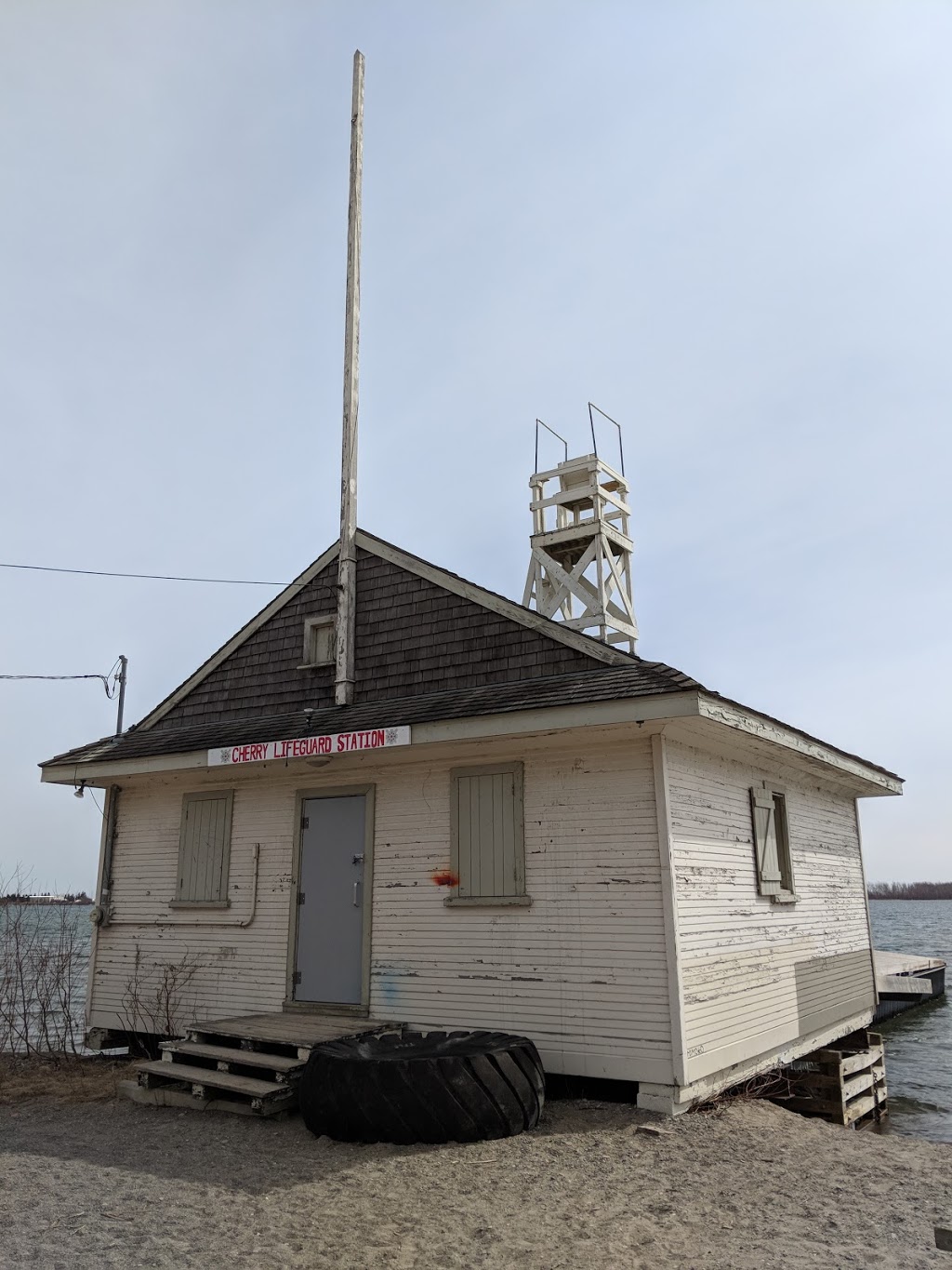 Cherry Beach Life Guard Station | 1 Cherry St, Toronto, ON M5A 1H1, Canada | Phone: (416) 392-2489