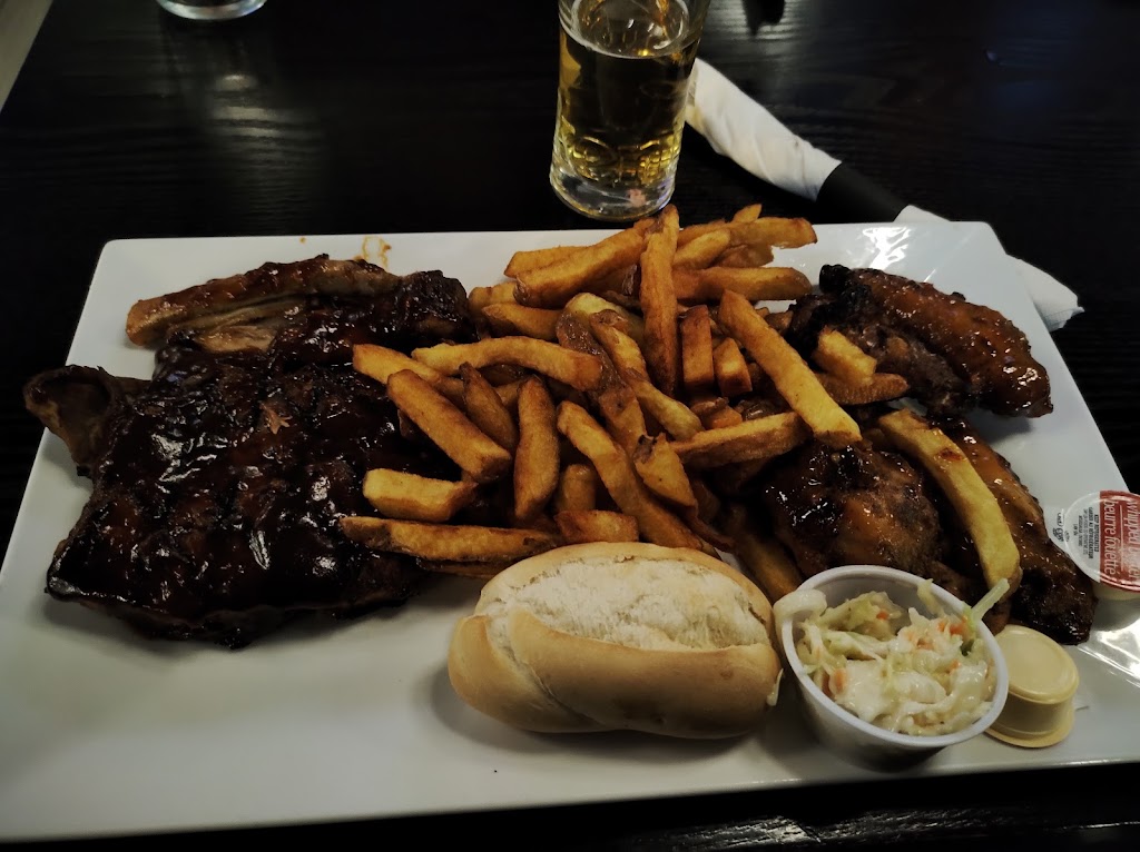 Tiger Chicken & Ribs | 68 Front St, Trenton, ON K8V 4N4, Canada | Phone: (613) 392-3202