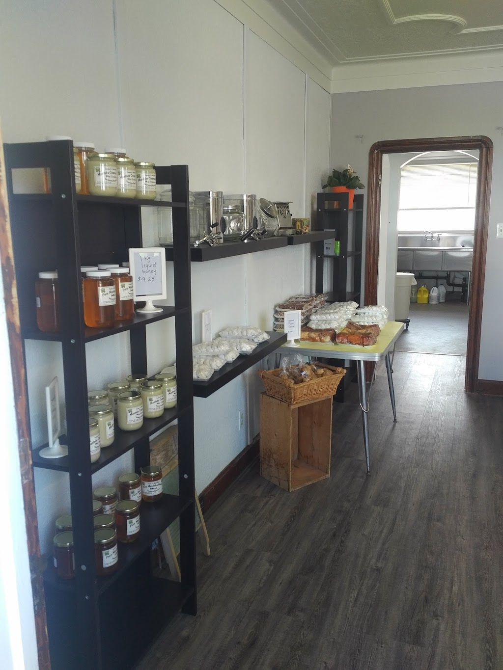 Grans Bake Shop | 100 First St, Lac du Bonnet, MB R0E 1A0, Canada | Phone: (204) 345-2983