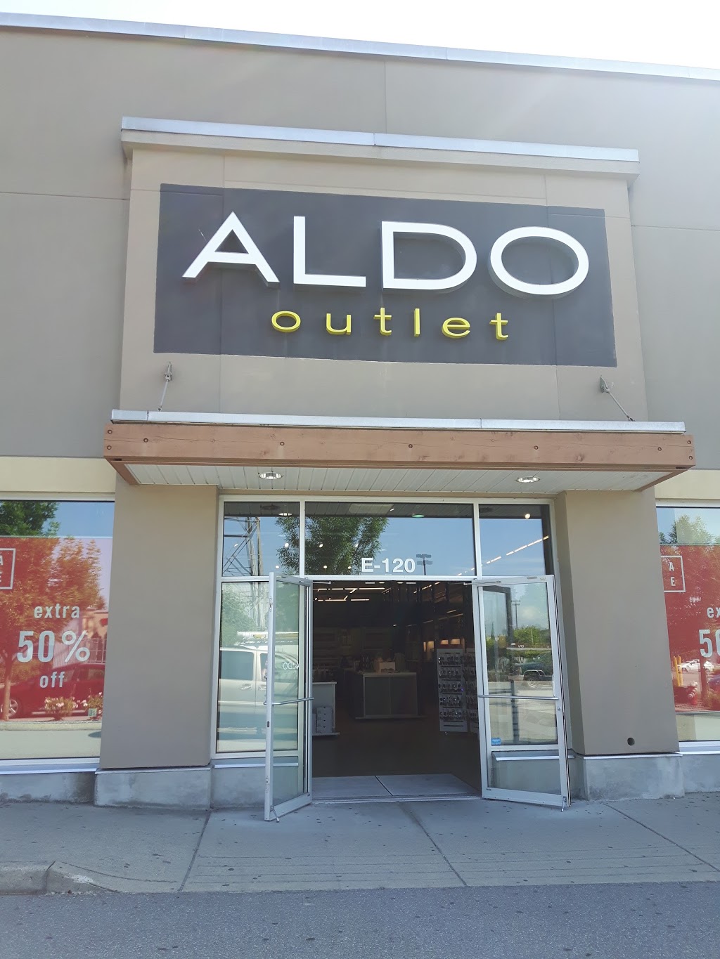 Aldo Outlet | 805 Boyd St e2, New Westminster, BC V3M 5X2, Canada | Phone: (604) 395-7050