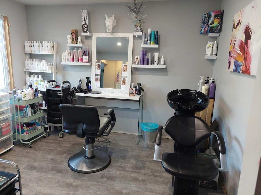 Coiffure & Tricologie Karine Sergerie | 362 Rue Boily E, Thetford Mines, QC G6G 1B7, Canada | Phone: (418) 332-7911