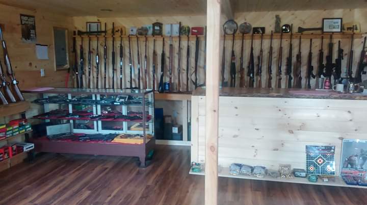 Six Shooter Gun Shop | 1607 Buzzell Rd, Newport, VT 05857, USA | Phone: (802) 334-1726