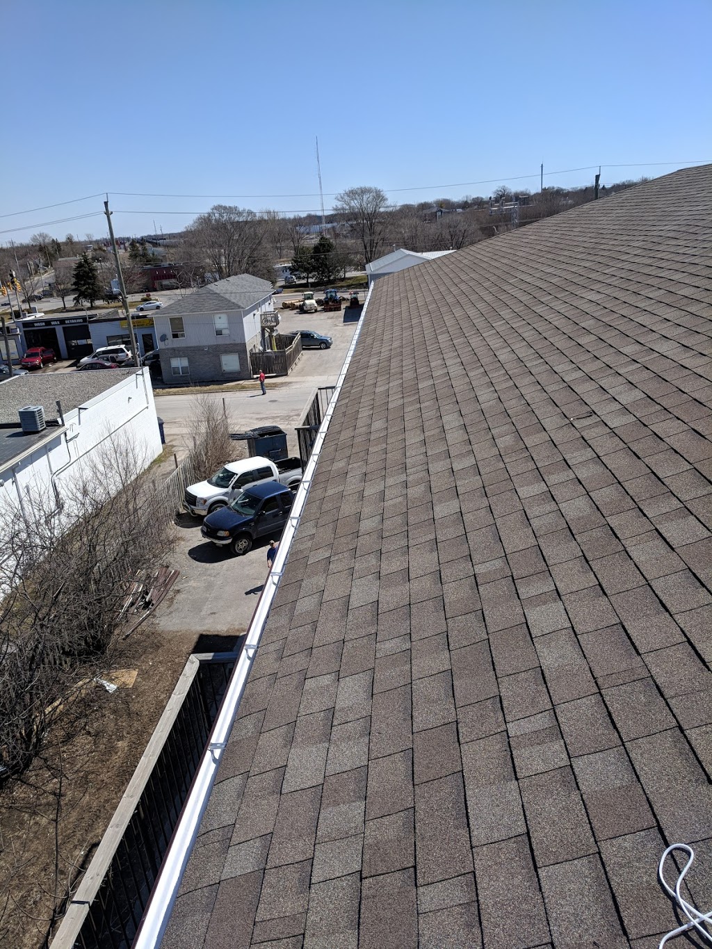 PL ROOFING | 35B Union St, Belleville, ON K8P 2B5, Canada | Phone: (613) 849-9568