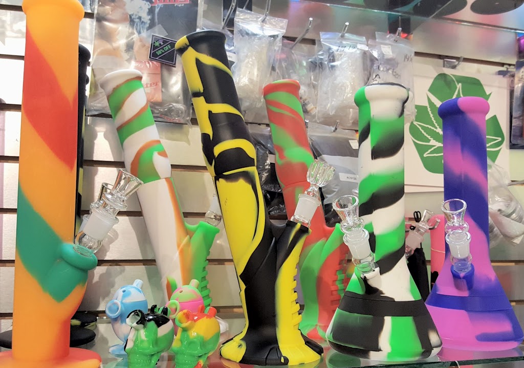 Bongs & Such | 4823 Macleod Trail SW, Calgary, AB T2G 0A7, Canada | Phone: (403) 243-5251