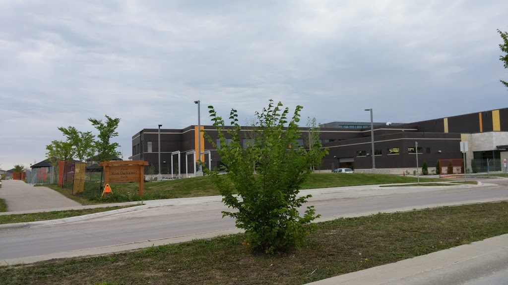 École Sage Creek School | 315 Sage Creek Blvd, Winnipeg, MB R3X 0G4, Canada | Phone: (204) 253-8199