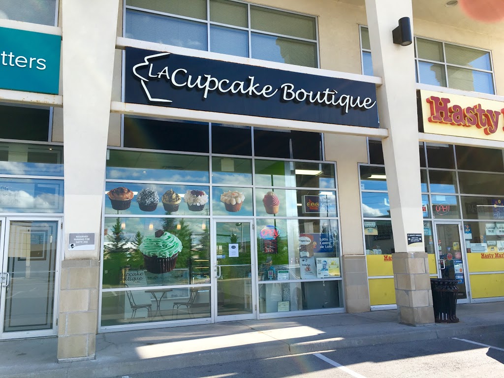 LA Cupcake Boutique | 2500 Appleby Line, Burlington, ON L7L 0A2, Canada | Phone: (905) 332-8700