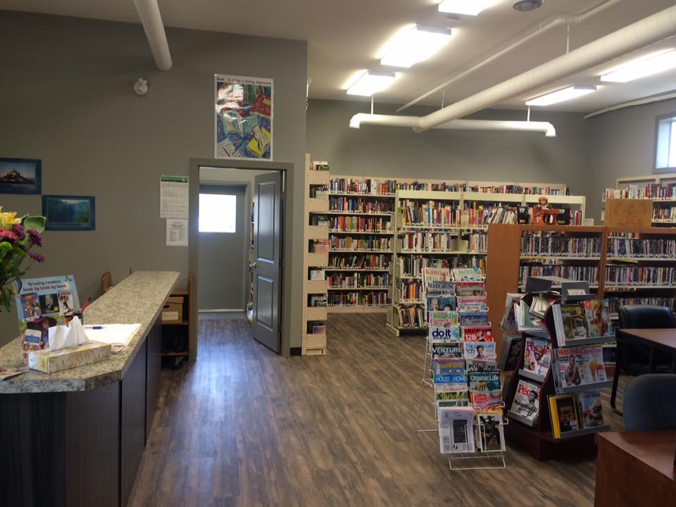 Clive Public Library | 5107 50th St, Clive, AB T0C 0Y0, Canada | Phone: (403) 784-3131