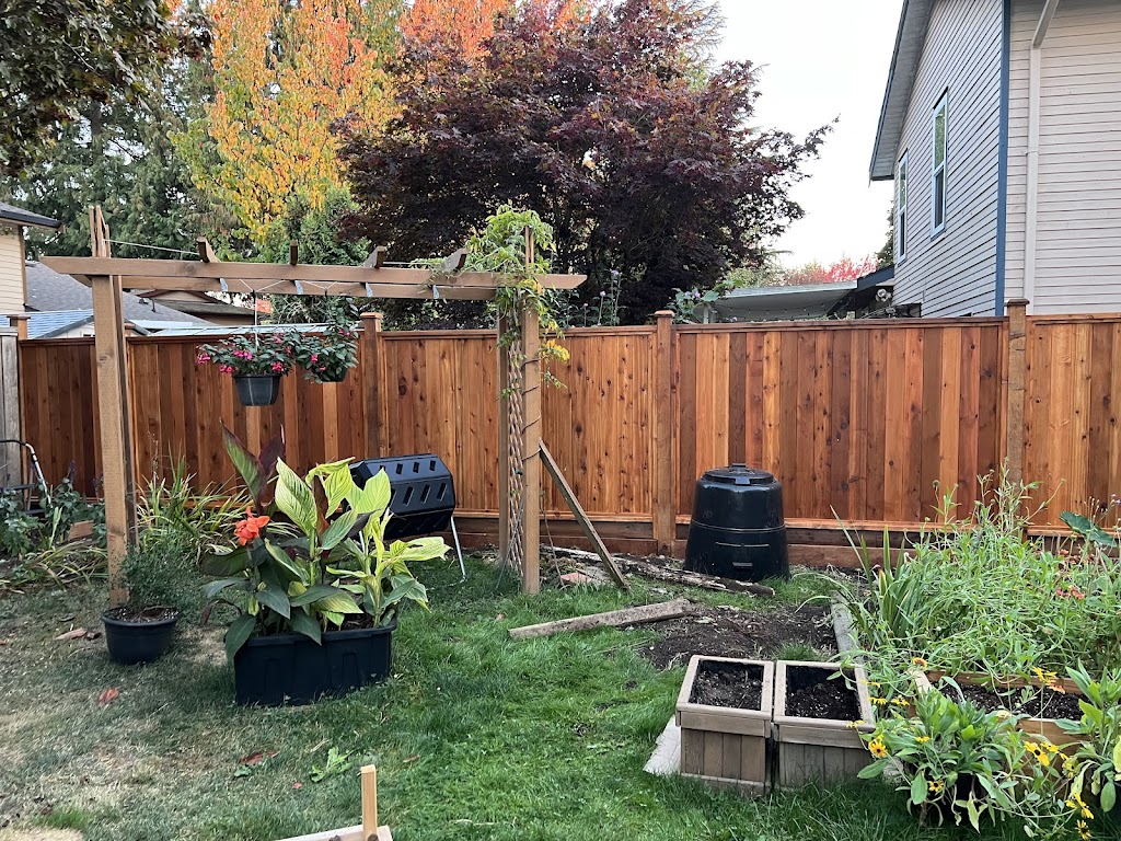 Global cedar fence | 1941 Valley View Pl, Victoria, BC V9B 6H8, Canada | Phone: (778) 966-3186