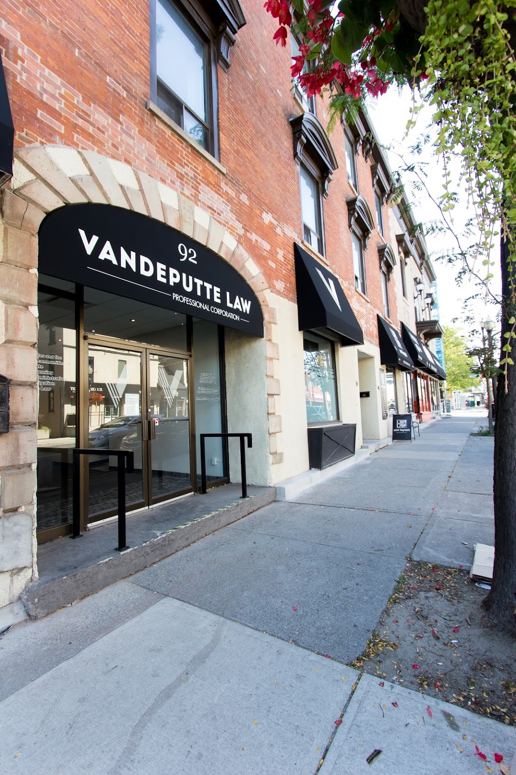 Vandeputte Law | 92 King St W, Dundas, ON L9H 1T9, Canada | Phone: (289) 768-0033