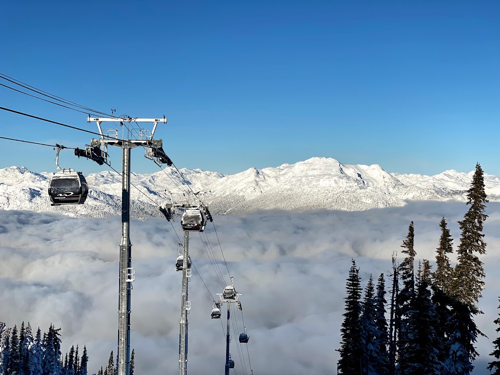 Rendezvous Lodge | 4545 Blackcomb Way, Whistler, BC V0N 1B4, Canada | Phone: (800) 766-0499