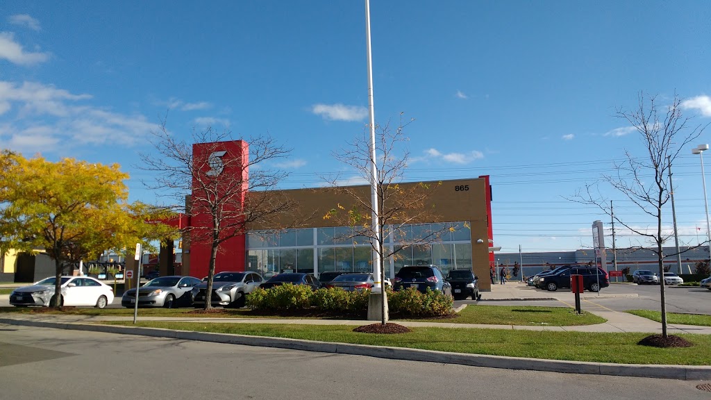 Scotiabank | 865 Britannia Rd W, Mississauga, ON L5V 2X8, Canada | Phone: (905) 814-1655