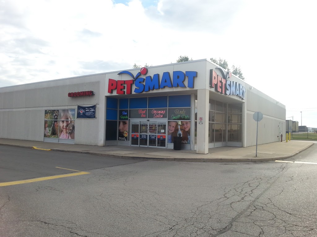 PetSmart | 547 Steeles Ave E, Brampton, ON L6W 4S2, Canada | Phone: (905) 874-9999