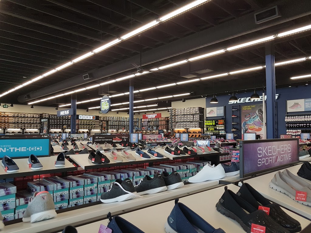 SKECHERS Factory Outlet | Preston Crossing, 100-1713 Preston Ave N, Saskatoon, SK S7N 4V2, Canada | Phone: (306) 651-5899