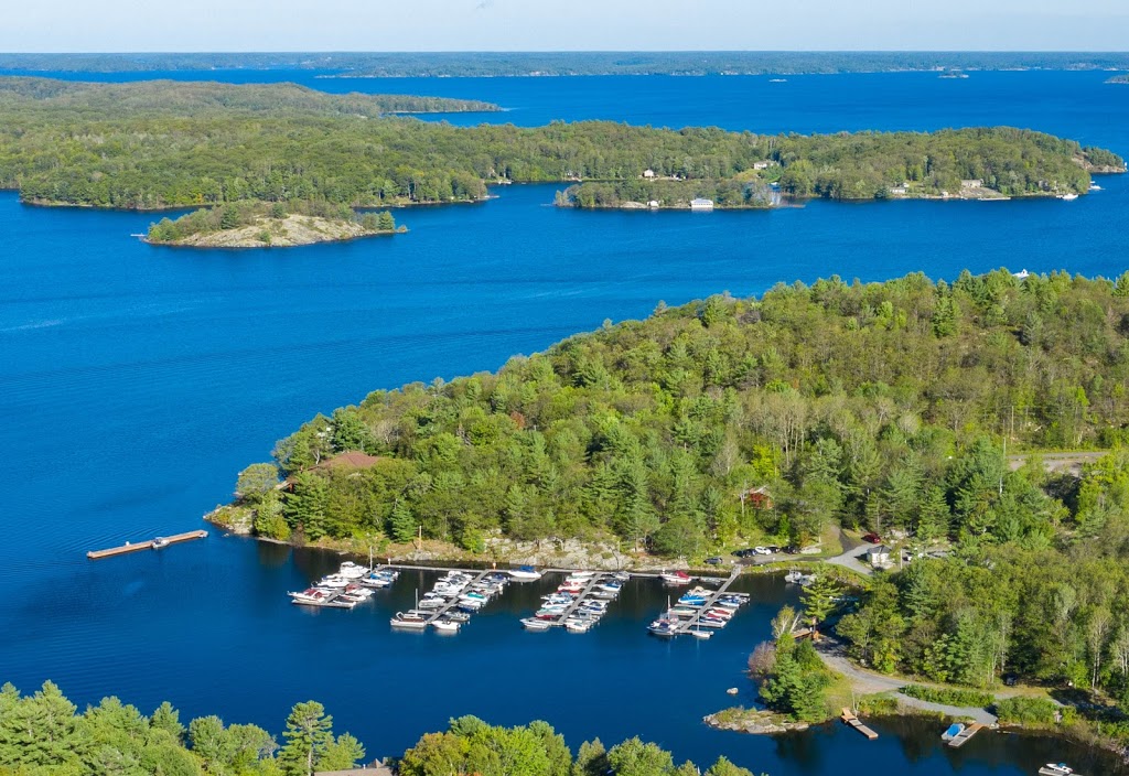 Holiday Cove Marina | 13 Rose Point Rd, Parry Sound, ON P2A 2X3, Canada | Phone: (705) 746-2250