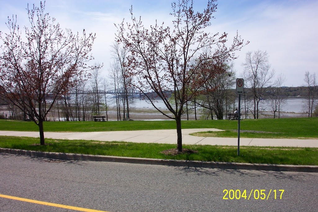 Parc de lAnse-Benson | chemin du 1z6, 1851 Chemin du Fleuve, Saint-Romuald, QC G6W 1Z6, Canada | Phone: (418) 835-4926